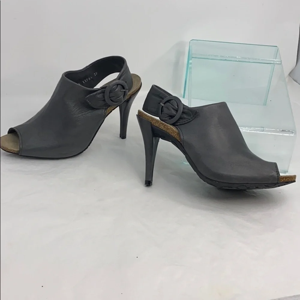 Pedro Garcia Sz 39 Leather Heels Sandals